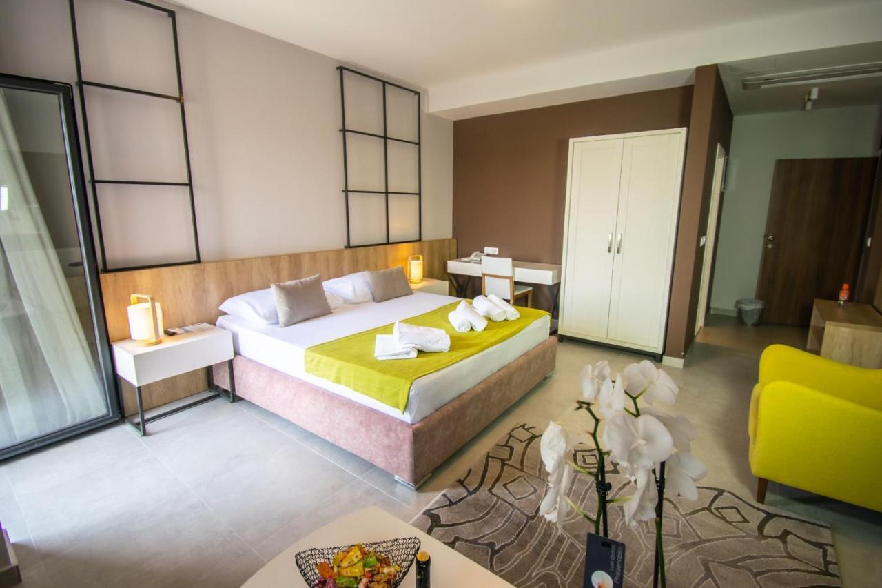 Hotel Hills אולסינץ' מראה חיצוני תמונה