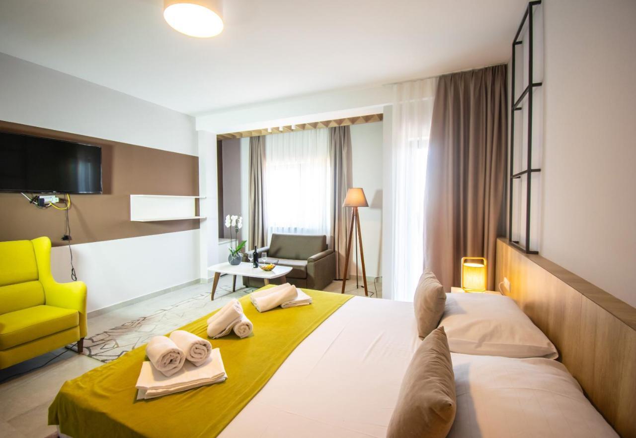 Hotel Hills אולסינץ' מראה חיצוני תמונה